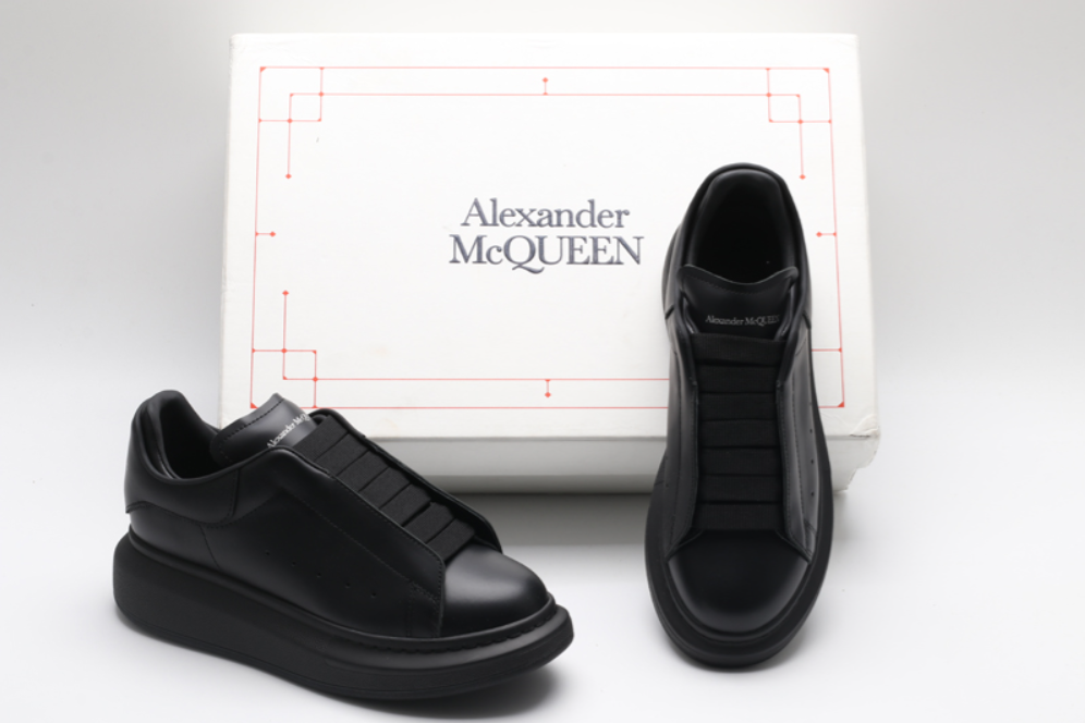 ALEXANDER MCQUEEN