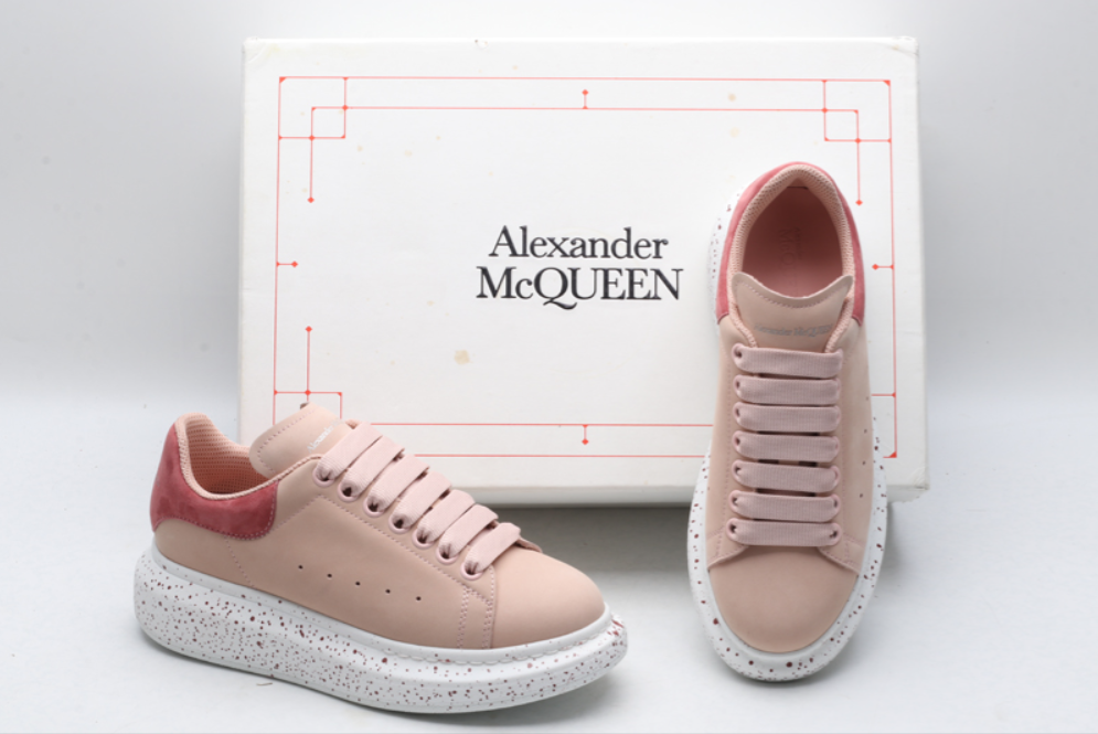 ALEXANDER MCQUEEN