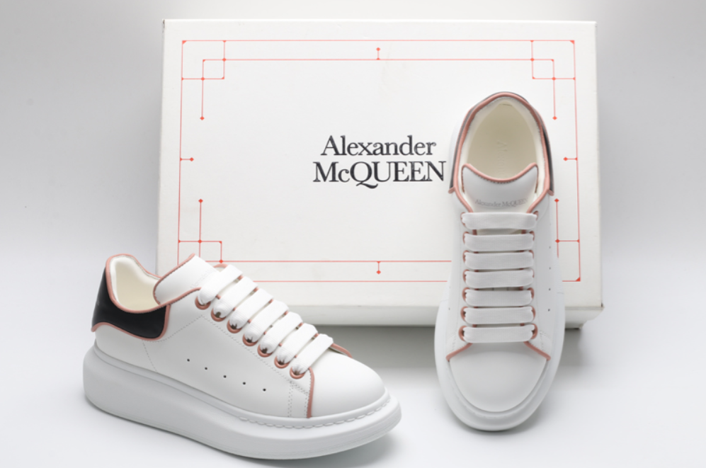 ALEXANDER MCQUEEN