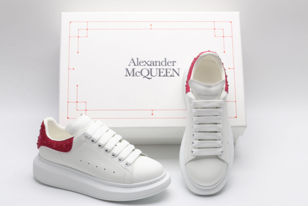 ALEXANDER MCQUEEN