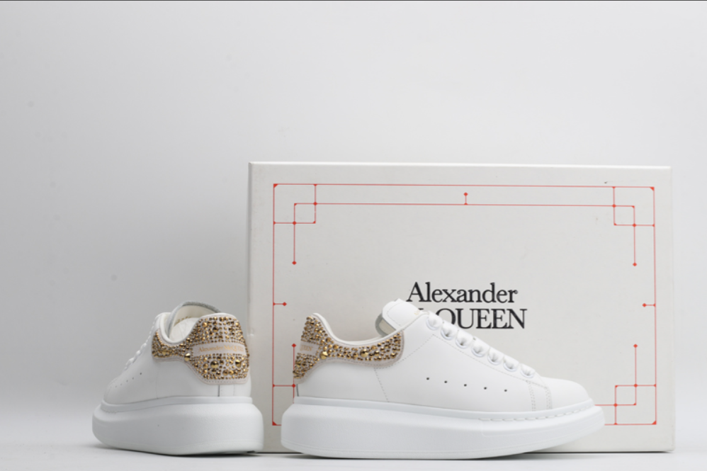 ALEXANDER MCQUEEN