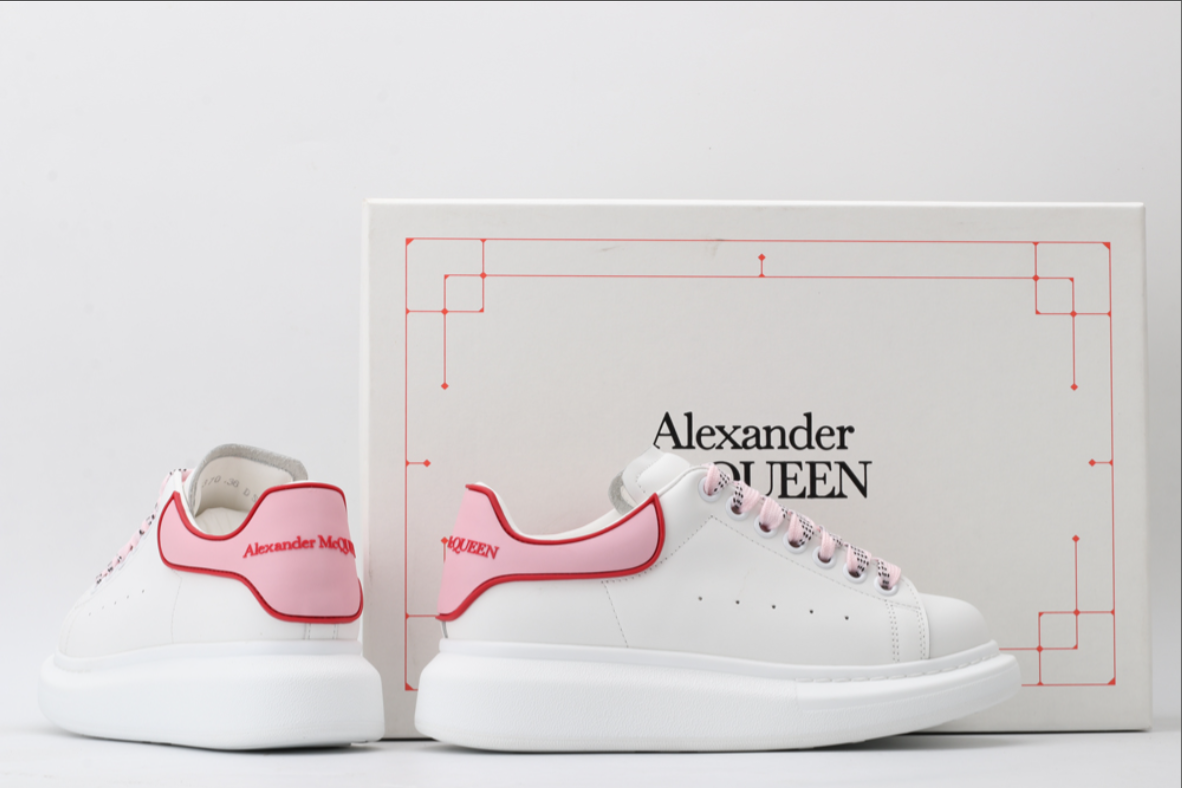 ALEXANDER MCQUEEN