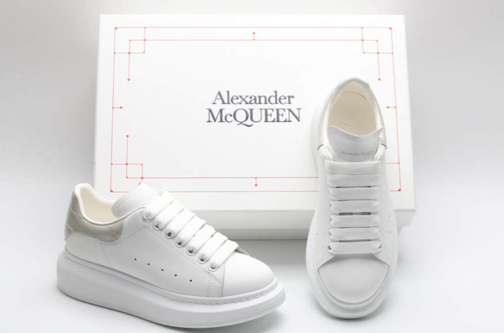 ALEXANDER MCQUEEN