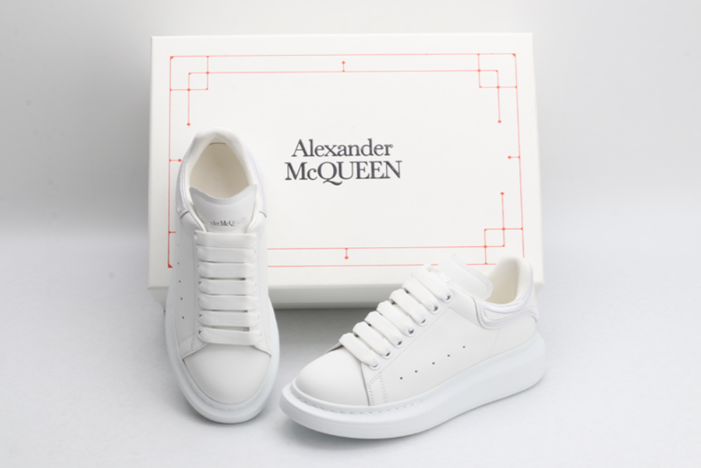 ALEXANDER MCQUEEN