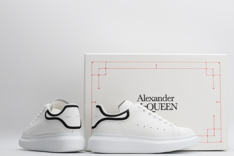 ALEXANDER MCQUEEN