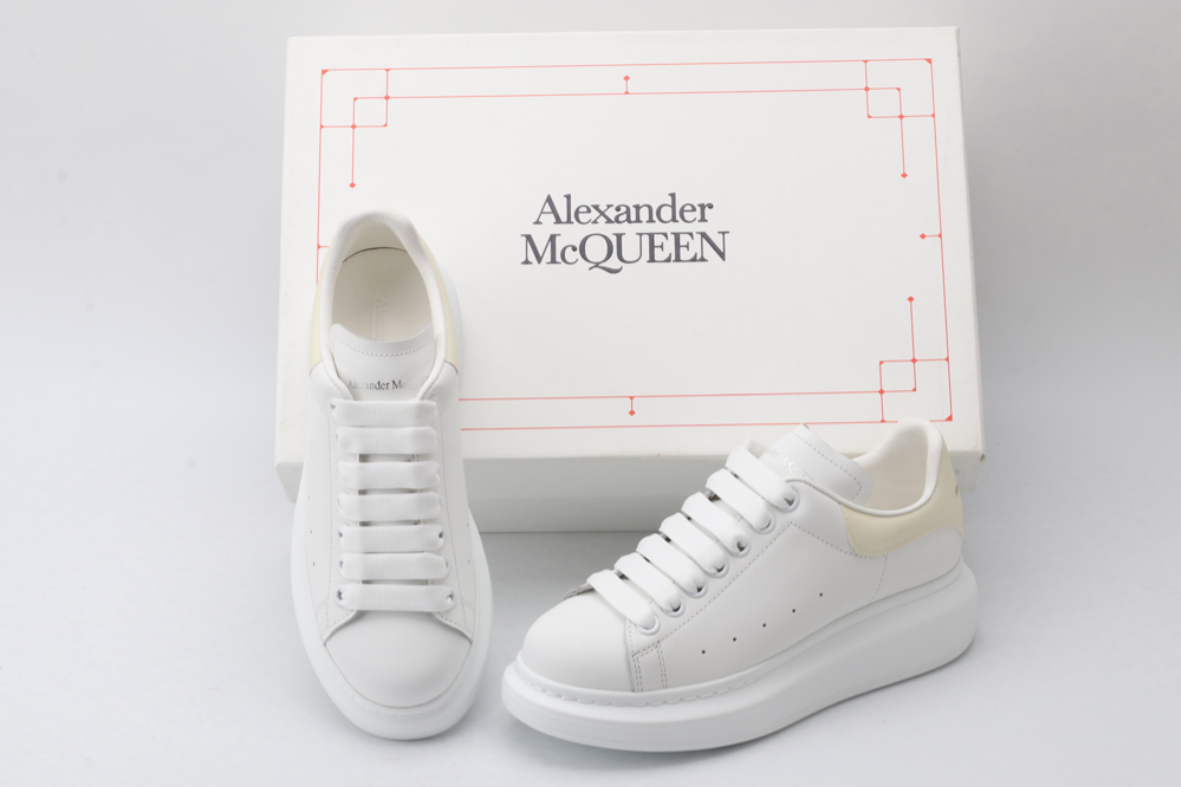 ALEXANDER MCQUEEN