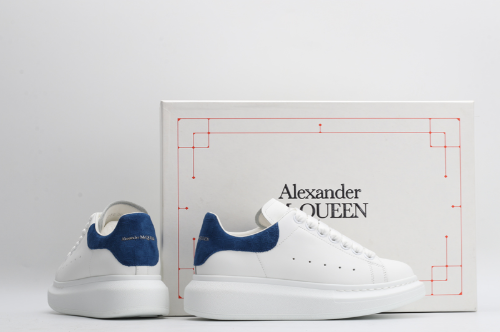 ALEXANDER MCQUEEN