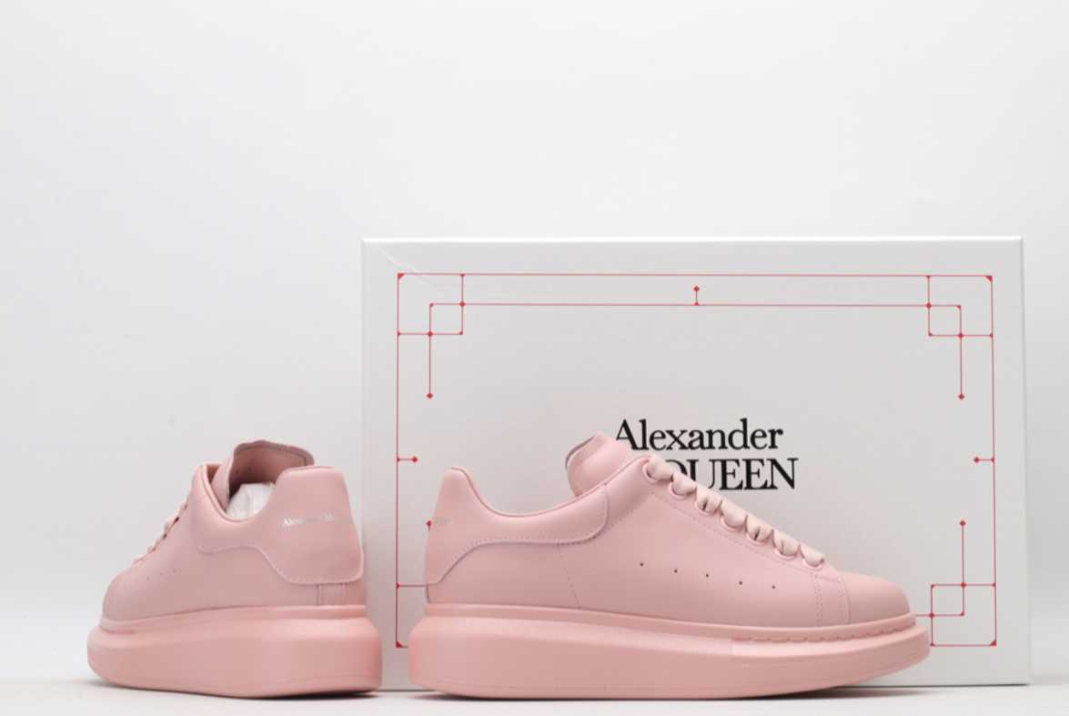 ALEXANDER MCQUEEN