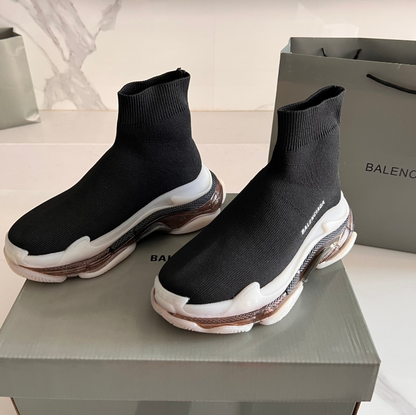 BALENCIAGA