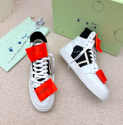 OFF WHITE