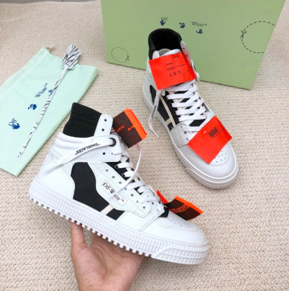 OFF WHITE