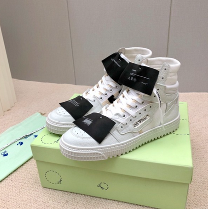 OFF WHITE