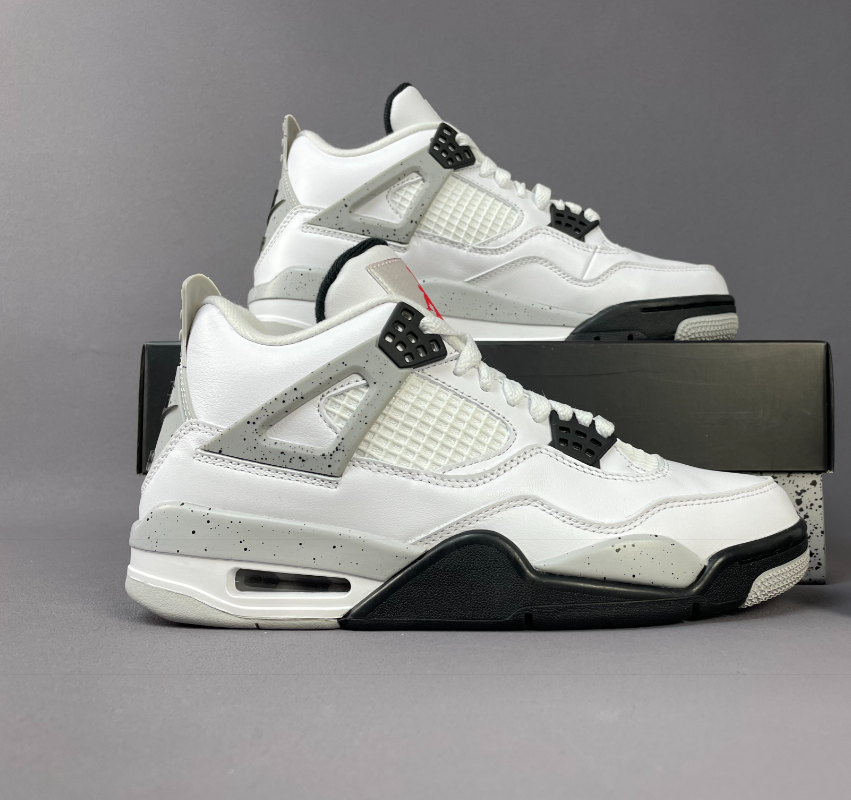 JORDAN 4