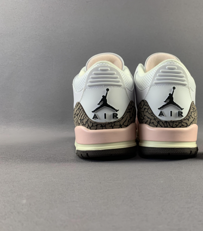 AIR JORDAN 3