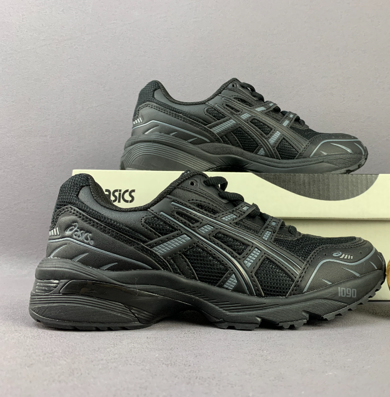 ASICS