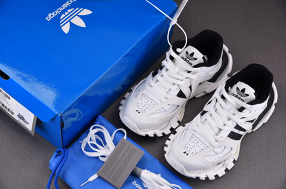 BALENCIAGA TRACK