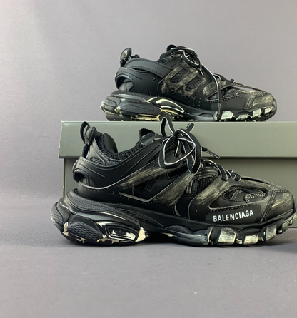 BALENCIAGA TRACK