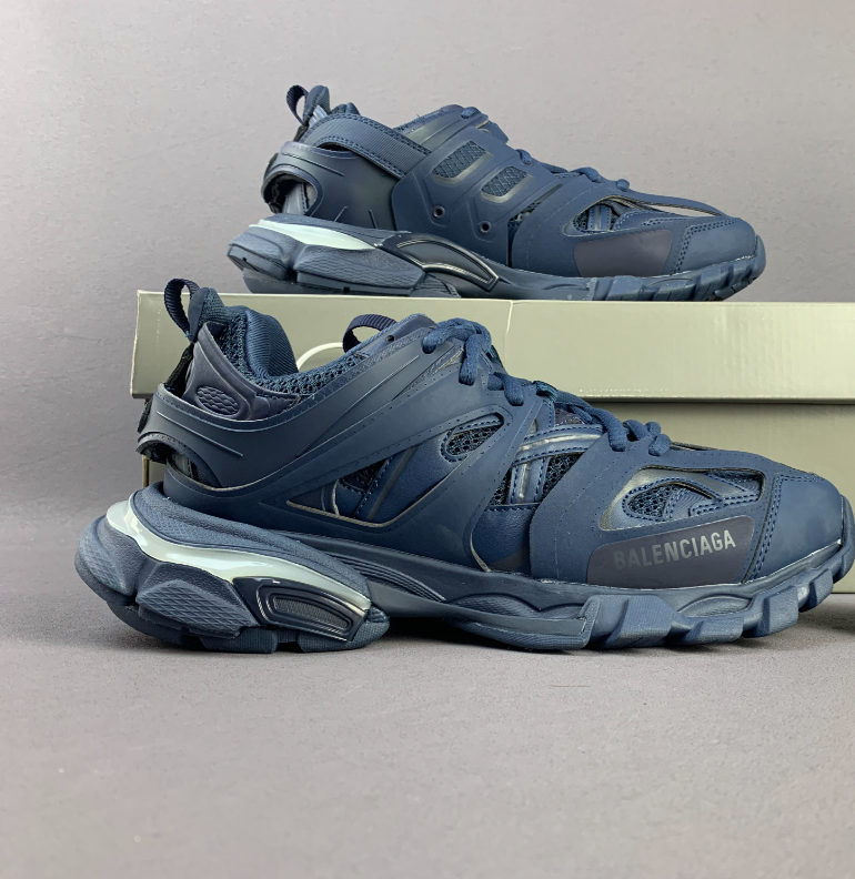 BALENCIAGA TRACK