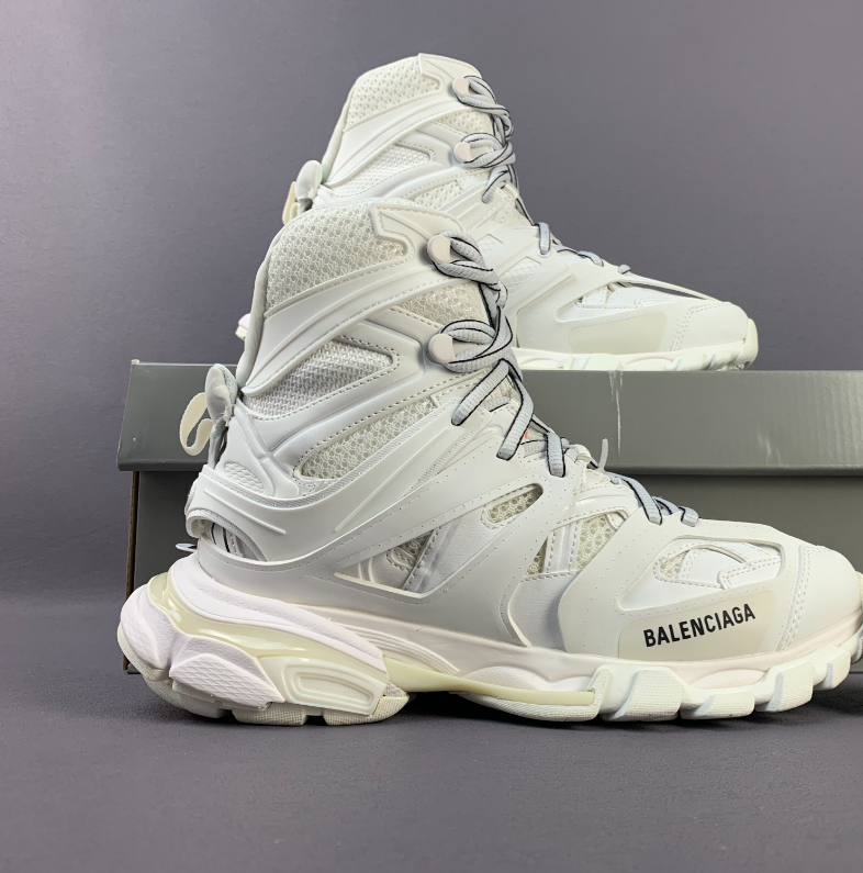 BALENCIAGA TRACK